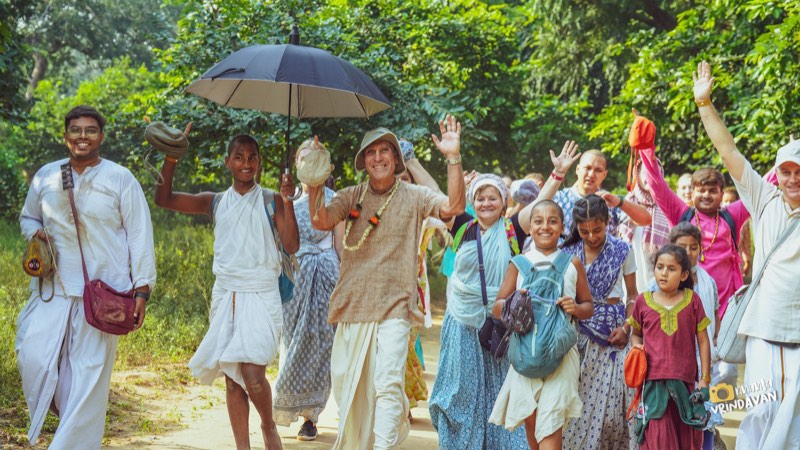 Pilgrims walking together on parikrama